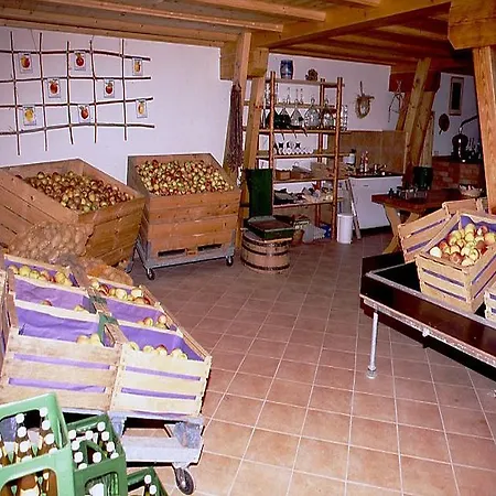 Aichem Apartment *